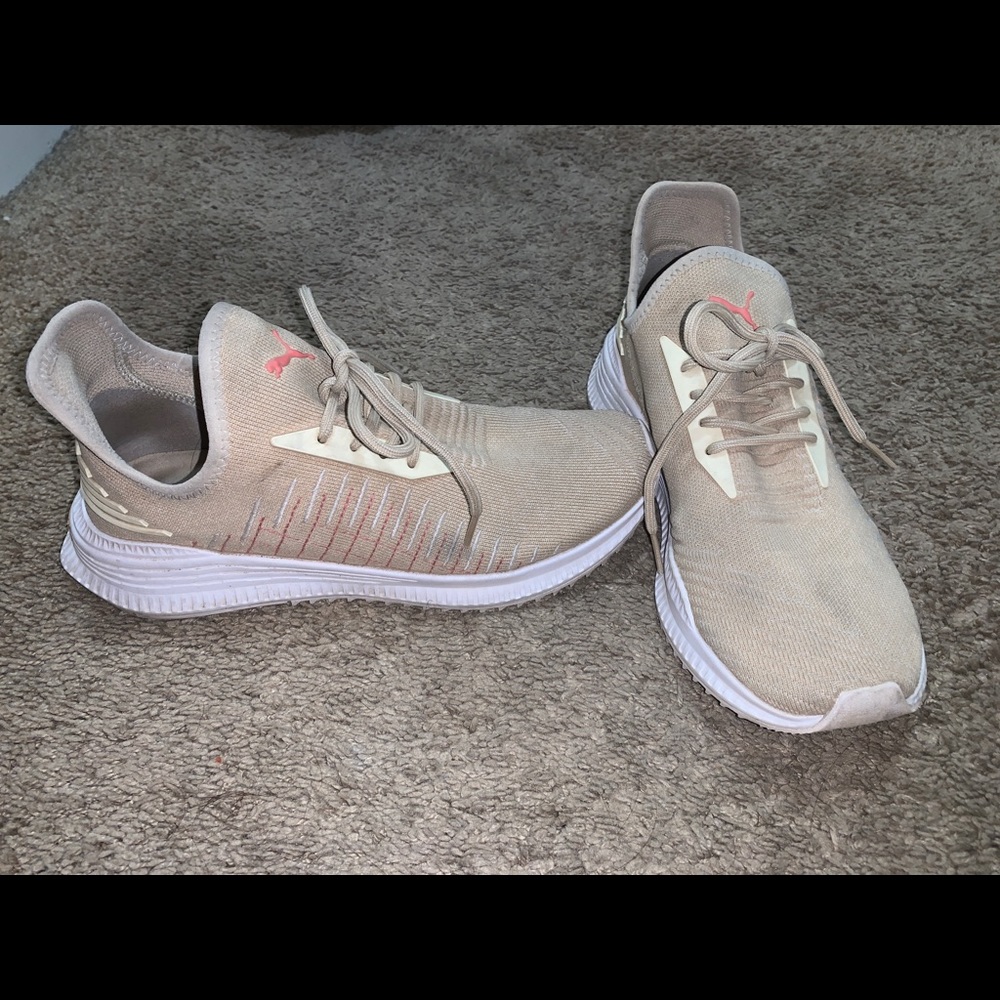 Puma trainers